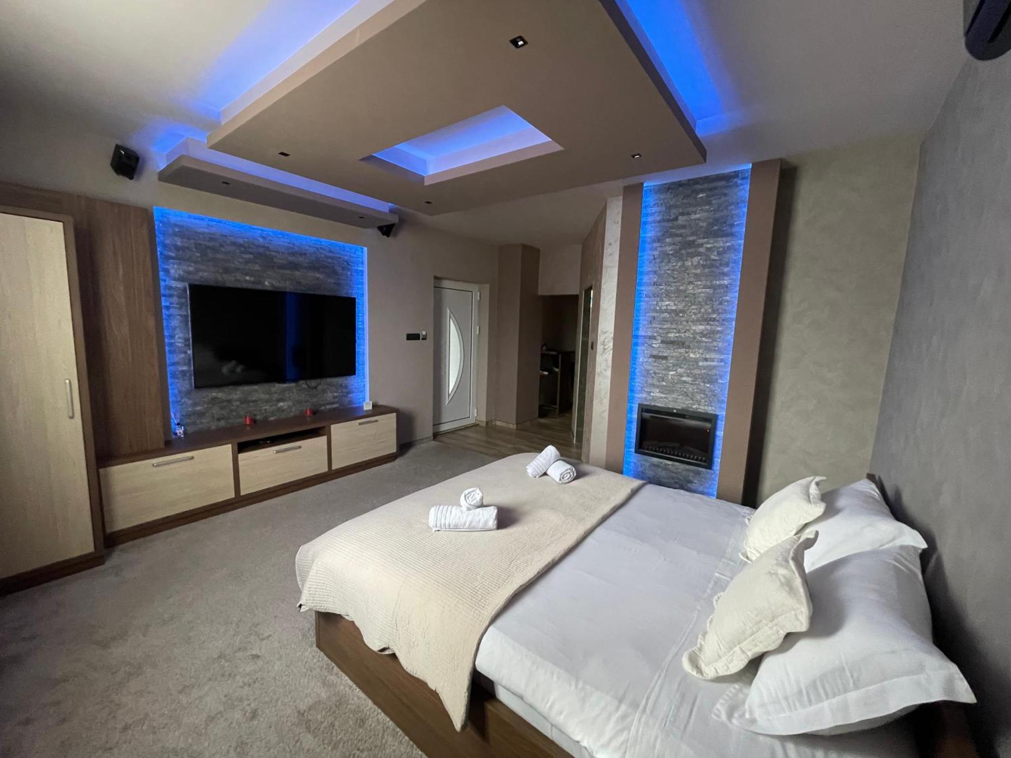Apartmani Aso-Ler Kukujevci Buitenkant foto